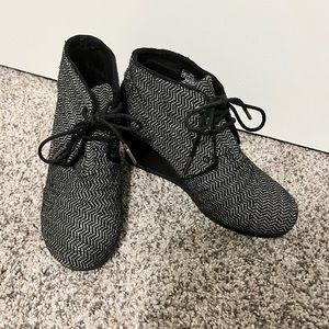 Tom’s desert wedge